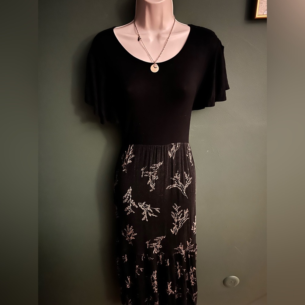 Maurices Elegant Black Midi Dress with White Patterns